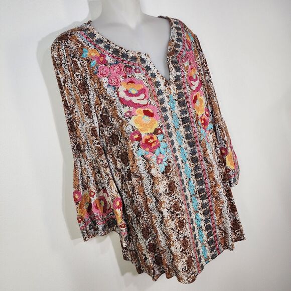 Savanna Jane Top Small Embroidered Floral Snake Skin 3/4 Bell Sleeve Boho V Neck - Picture 4 of 8